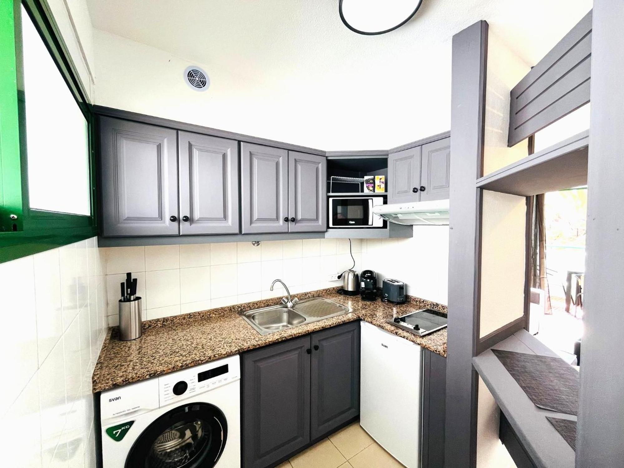 Appartement Silent With Cozy Terrace And Ocean View *